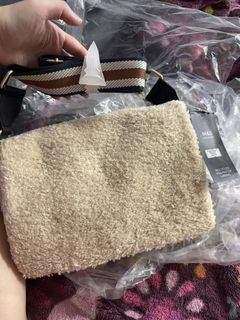 (Category: ) located in . Submitted by saphiraaa03 (Listing ID 1465986955, Image 1). Description: .