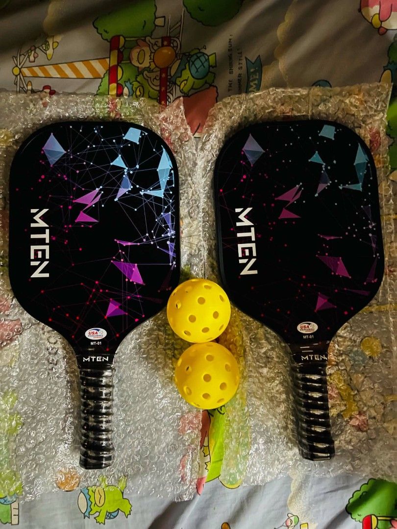 Mten Pickleball Paddle Set (Category: Racket and Ball Sports) located in Manila. Submitted by rishler (Listing ID 1465972550, Image 1). Description: .