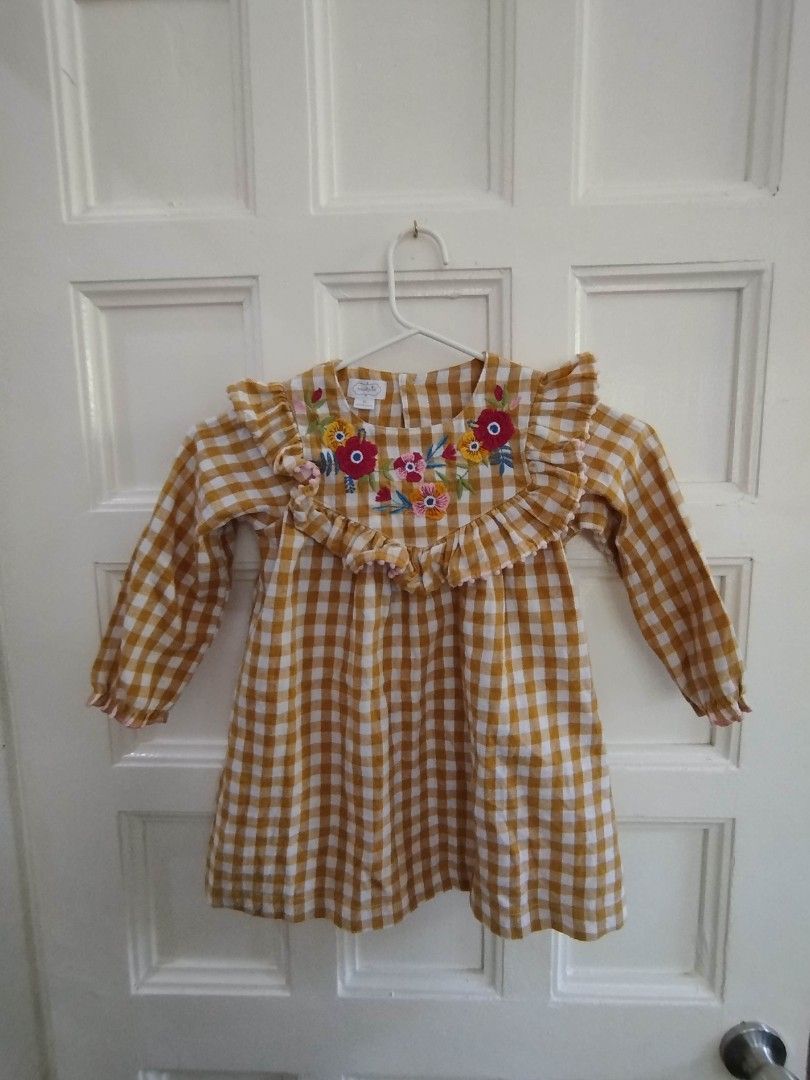 Mud Pie Dress (Category: Babies & Kids Fashion) located in Las Pinas. Submitted by wisedragon-84af (Listing ID 1465960090, Image 3). Description: size 3T.