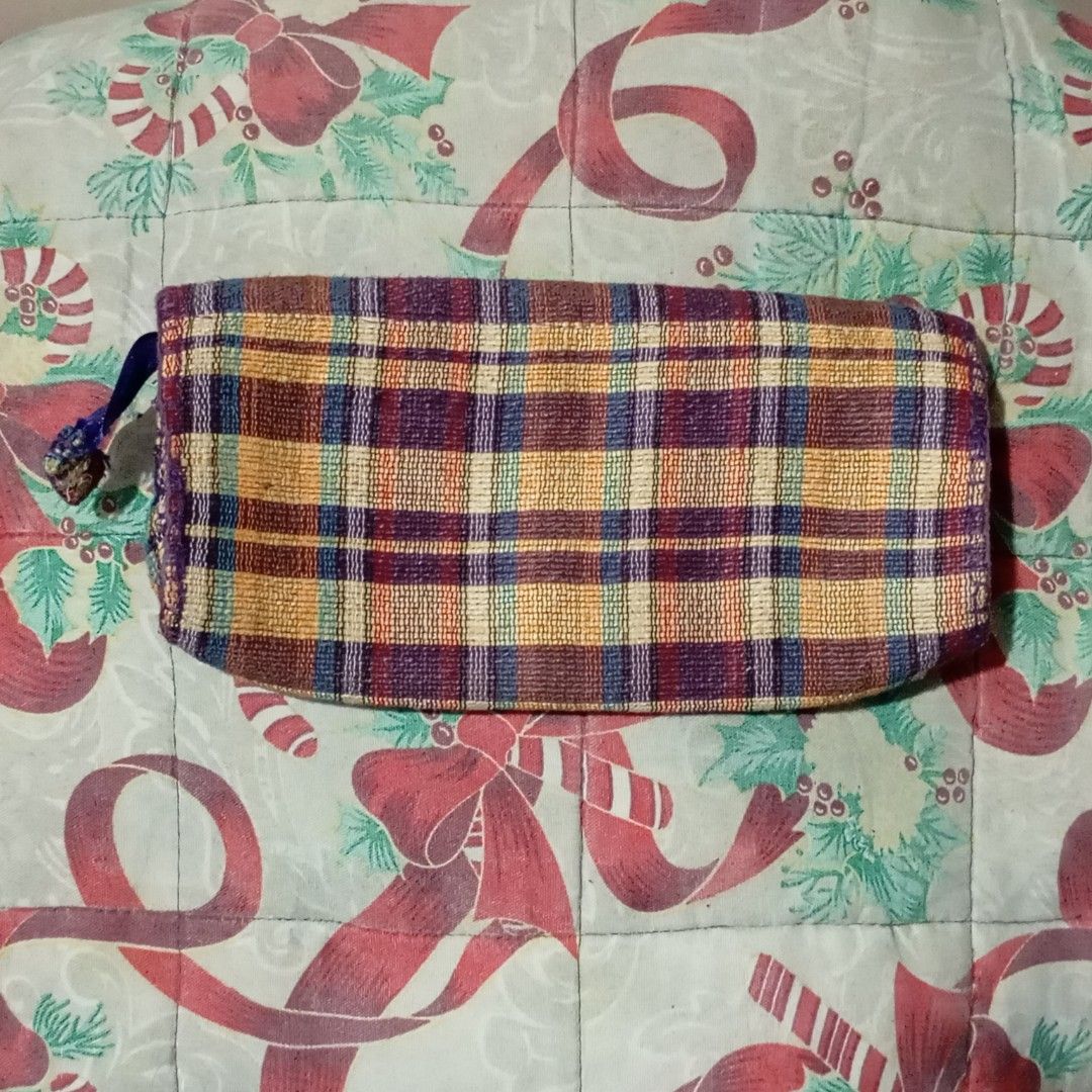 Multi-color plaid woven flap clutch bag (Category: Clutches) located in Rizal. Submitted by cosmicwonders (Listing ID 1466094686, Image 3). Description: ₱130 + SF Please manage your expectations as this is thrifted/preloved. Color may vary due to lighting. ★ Payment first ★MOP: GCASH ★ COURRIER: J&T DM for more Qs!.