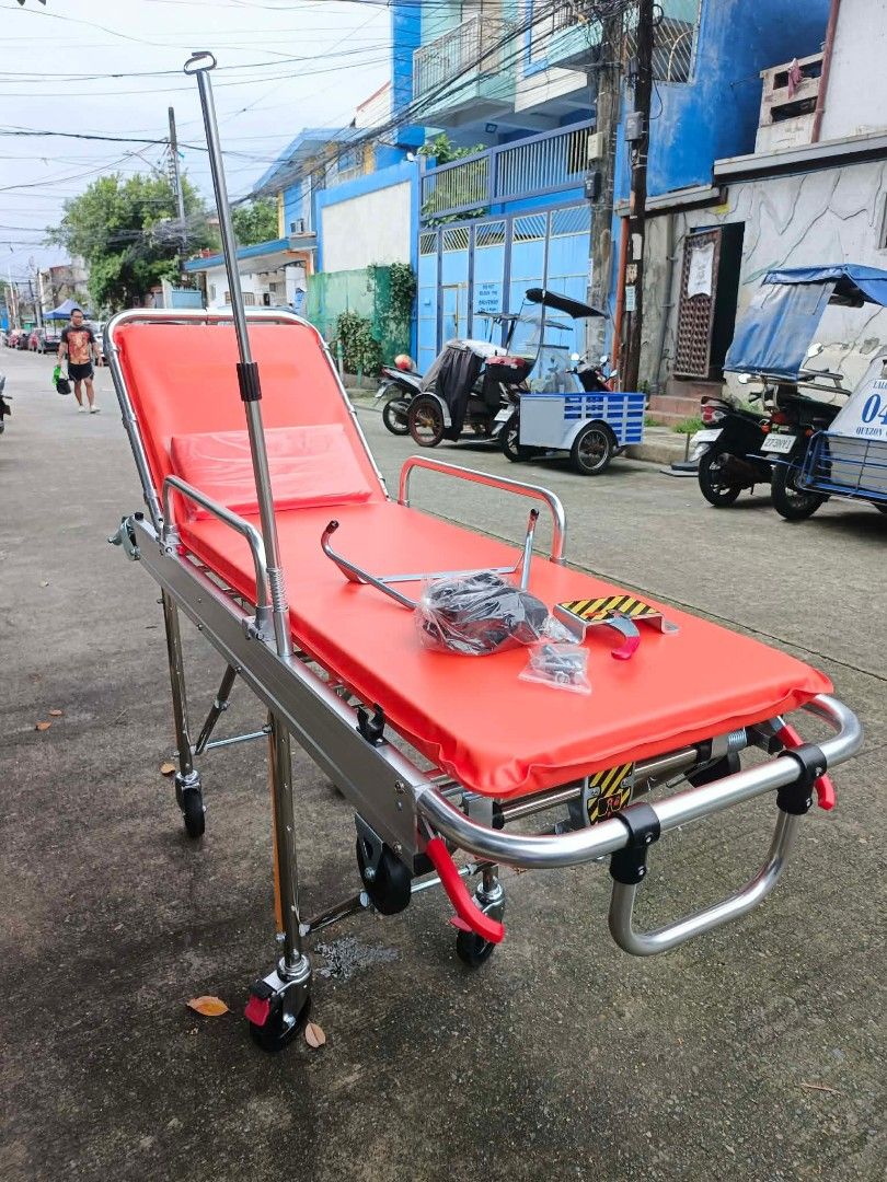 Mura ambulance stretcher (Category: Medical Supplies & Tools) located in Manila. Submitted by cattleyaro61723 (Listing ID 1465966330, Image 1). Description: we accept bulk orders brandnew affordable onhand negotiable good quality and condition open for pick up and delivery high quality we also sell many medical supplies call me 09268225723 cod,gcash,bank transfer lifetime time free service.
