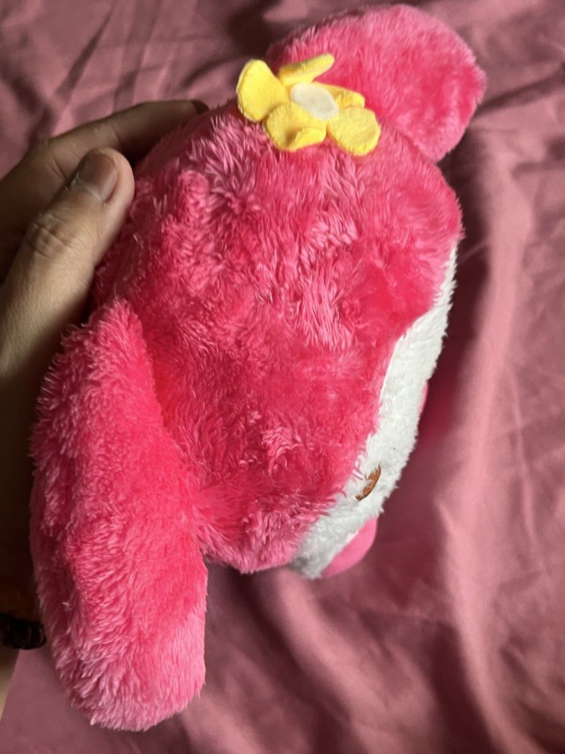 My melody w yellow flower plush (Category: Plushies & Soft Toys) located in Paranaque City. Submitted by bonsaiart (Listing ID 1465985059, Image 2). Description: Pre owned Good condition 1850+sf Payment via gcash or paymaya Shipping via j&t No to cod/ cop/ meetup.