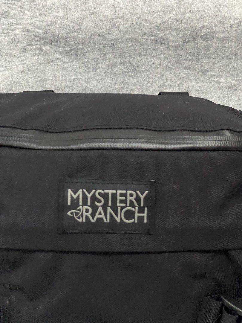 mystery ranch (Category: Belt bags, Clutches and Pouches) located in Calamba. Submitted by thriftingoverload (Listing ID 1466083898, Image 2). Description: plus shipping fee.