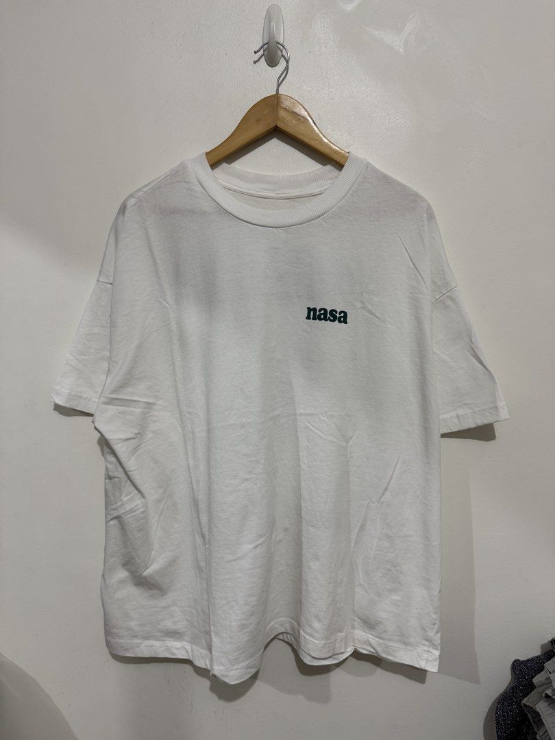 NASA Shirt (Category: Tshirts & Polo Shirts ) located in Mandaluyong City. Submitted by sale.hm (Listing ID 1466151870, Image 3). Description: Never used, very nice aesthetic NASA Shirt - White 24.5in W x 27in L Mandaluyong.