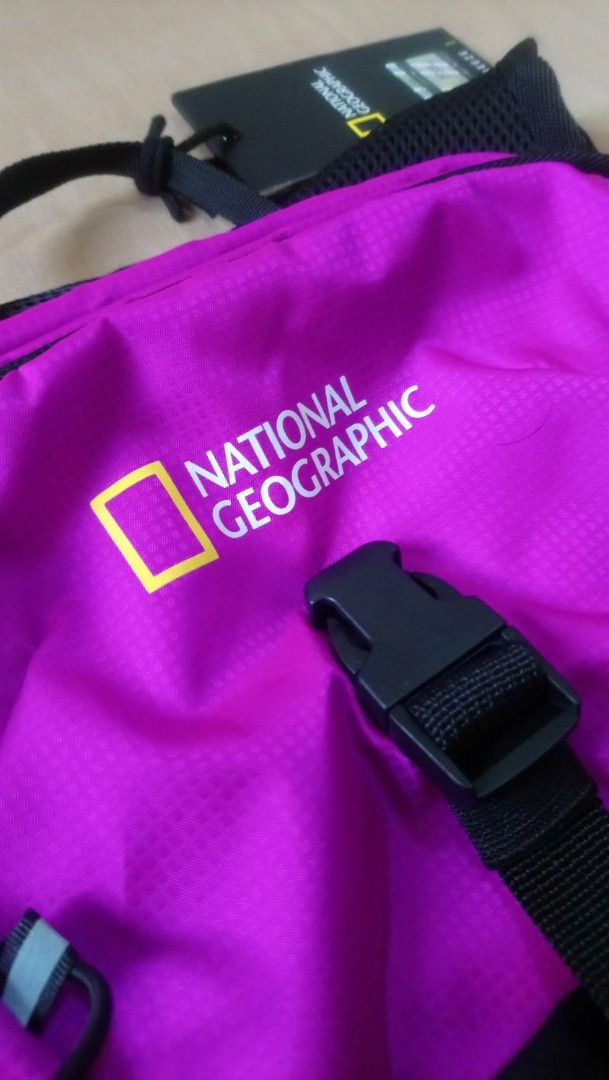 National Geographic Breeze 5L Backpack Pink (Category: Backpacks) located in Bulacan. Submitted by starterpackph (Listing ID 1465967999, Image 3). Description: BOUGHT - SOLD - OCTOBER 17 2026 Ginamit pang gawa ng tambucho - Brand: National Geographic - Model: Breeze 5L Backpack - Condition: Brand new with original hang tag attached - Color: Bright pink and black - Capacity: Compact 5L daypack, perfect for daily essentials - Features: Breathable m