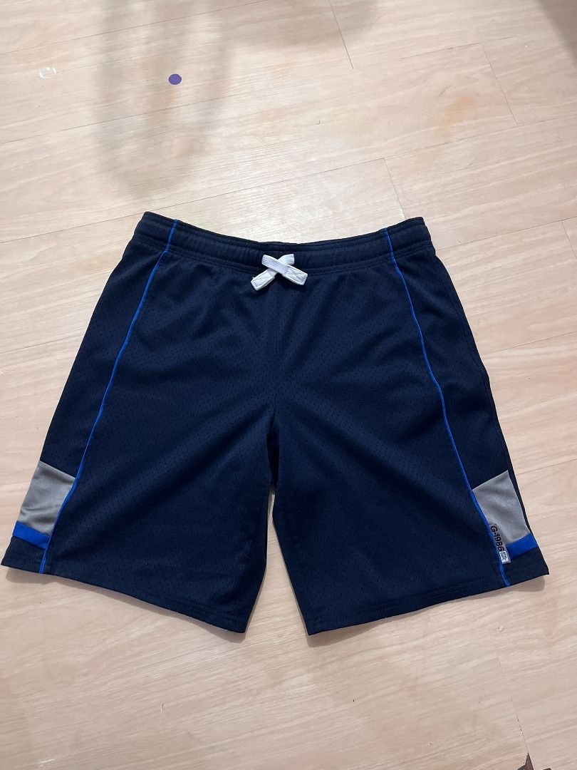 Navy Blue Athletic Mesh Shorts (Category: Shorts) located in Muntinlupa City. Submitted by keenlion_22f510 (Listing ID 1466026085, Image 1). Description: - Color: Classic Navy Blue - Material: Breathable mesh fabric for maximum airflow - Waistband: Comfortable elastic with great stretch - Versatile: Ideal for gym workouts, running, lounging, or casual daily errands - Style: Simple solid design that easily matches any t-shirt.