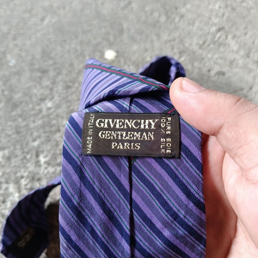 Necktie - Givenchy (Category: Ties) located in Bacolod City. Submitted by drop.ph (Listing ID 1466065324, Image 3). Description: Givenchy - Necktie *Measurements in inches Width - 3.3, Length - 55 *Good as New *No Flaws *Price: 780php *Add SF if outside Bacolod City.