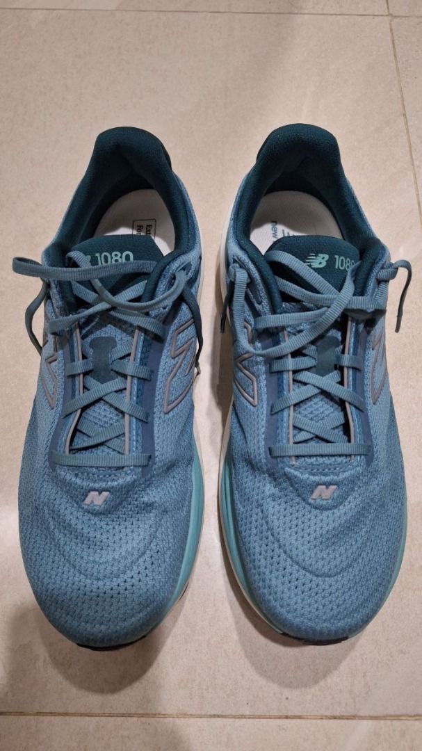 New Balance 1080v15 (Category: Sneakers) located in Quezon City. Submitted by rawbe3f (Listing ID 1466007886, Image 2). Description: New Balance 1080v15 - Color: Blue Green - Condition: Used for a month - Features: Breathable mesh upper and plush cushioned sole - Best For: Comfortable everyday walking or running workouts.
