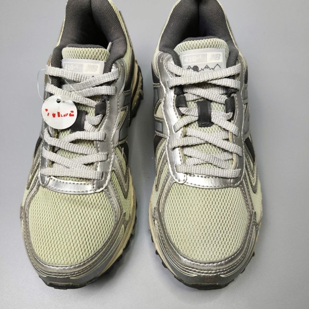 NEW BALANCE 410v5 (Category: Sneakers) located in Baguio. Submitted by nikholeisshop29 (Listing ID 1465999886, Image 3). Description: NEW BALANCE 410v5 1,580 + SF Size: 23.5cm | EU 38 | US 5.5 Good as new condition No box •Location: Baguio city •We ship nationwide •No COD/COP •MOP: GCASH/BDO 📩DM for inquiries.
