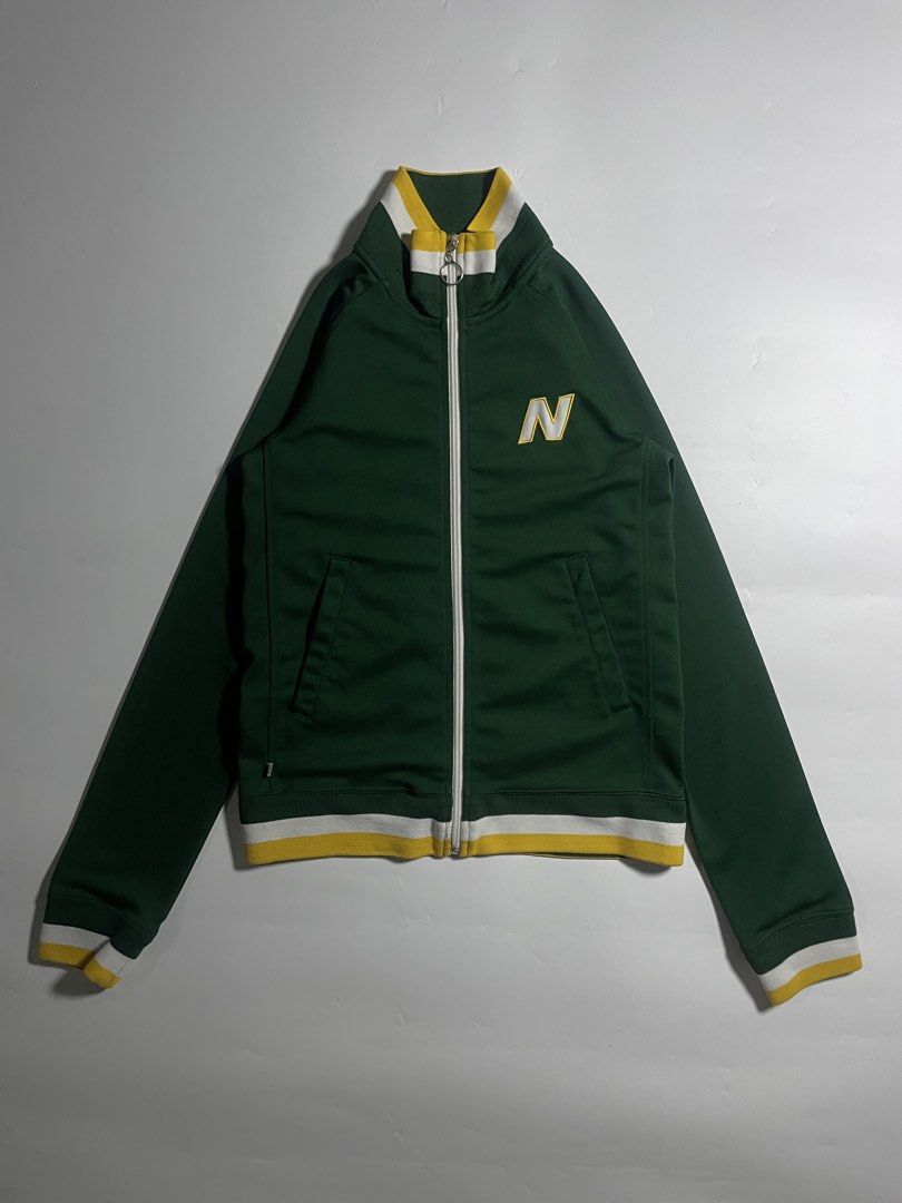 New balance “N” logo track jacket (Category: Coats, Jackets and Outerwear) located in Bais. Submitted by christian.complexthrift08 (Listing ID 1466078612, Image 1). Description: New Balance “N” logo track jacket (In excellent Condition) Color: deep green / white / yellow Size: Extra Small best fit Width: 16.5 inches Length: 23 inches Condition: 9.7 / 10 Issue: Price: 450 + 80 SF Via JNT express.
