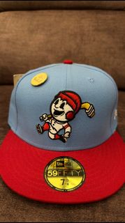 (Category: ) located in . Submitted by krwnstreetwear (Listing ID 1466117338, Image 1). Description: .