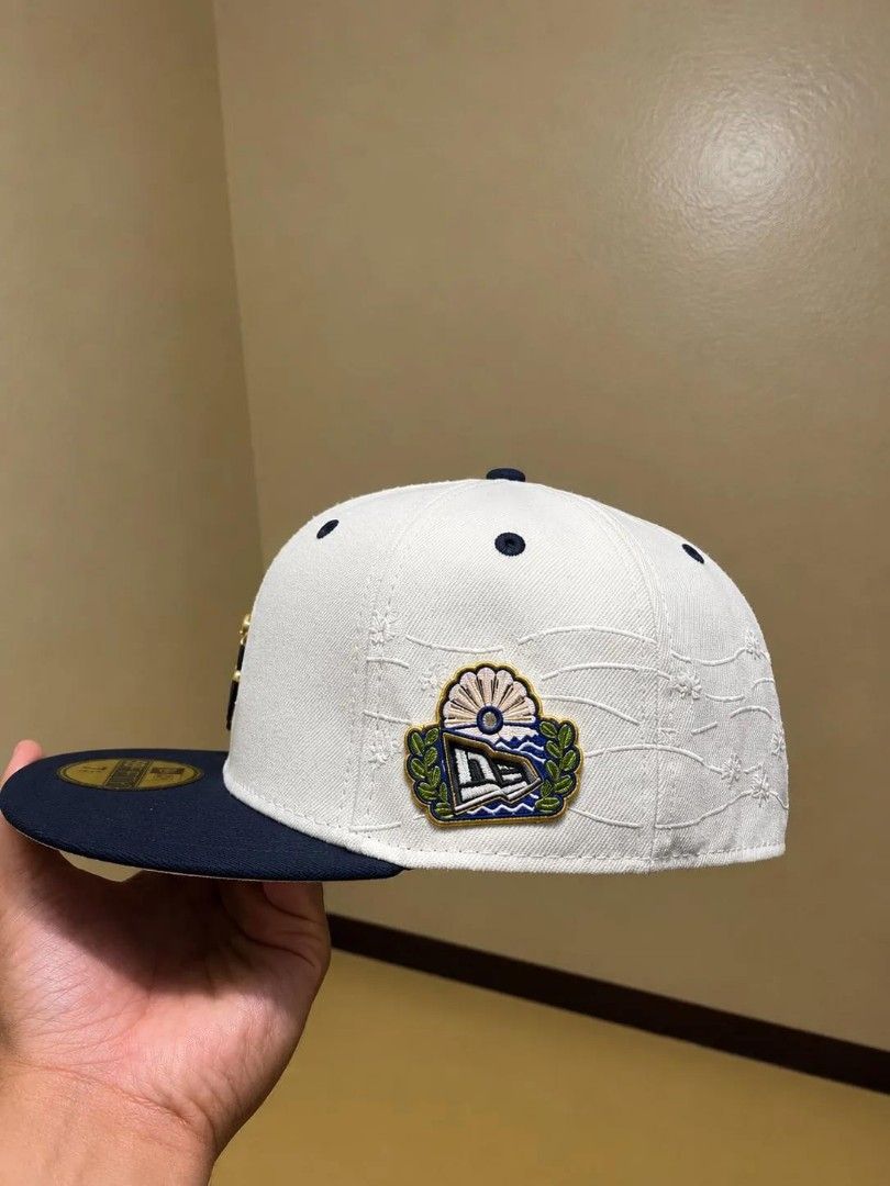NEW ERA "PERLAS NG SILANGAN" FITTED CAP (Category: Looking For) located in Manila. Submitted by boldbear_346b97 (Listing ID 1466088064, Image 1). Description: .