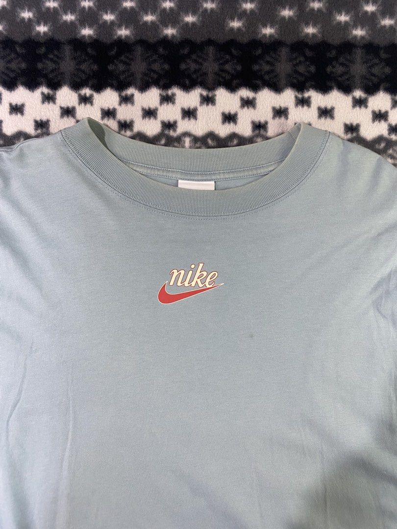 NIKE (Category: Tshirts & Polo Shirts ) located in General Santos City (Dadiangas). Submitted by nokkie_thrift (Listing ID 1466122468, Image 3). Description: Nike Excellent condition Dimes 24x28 .