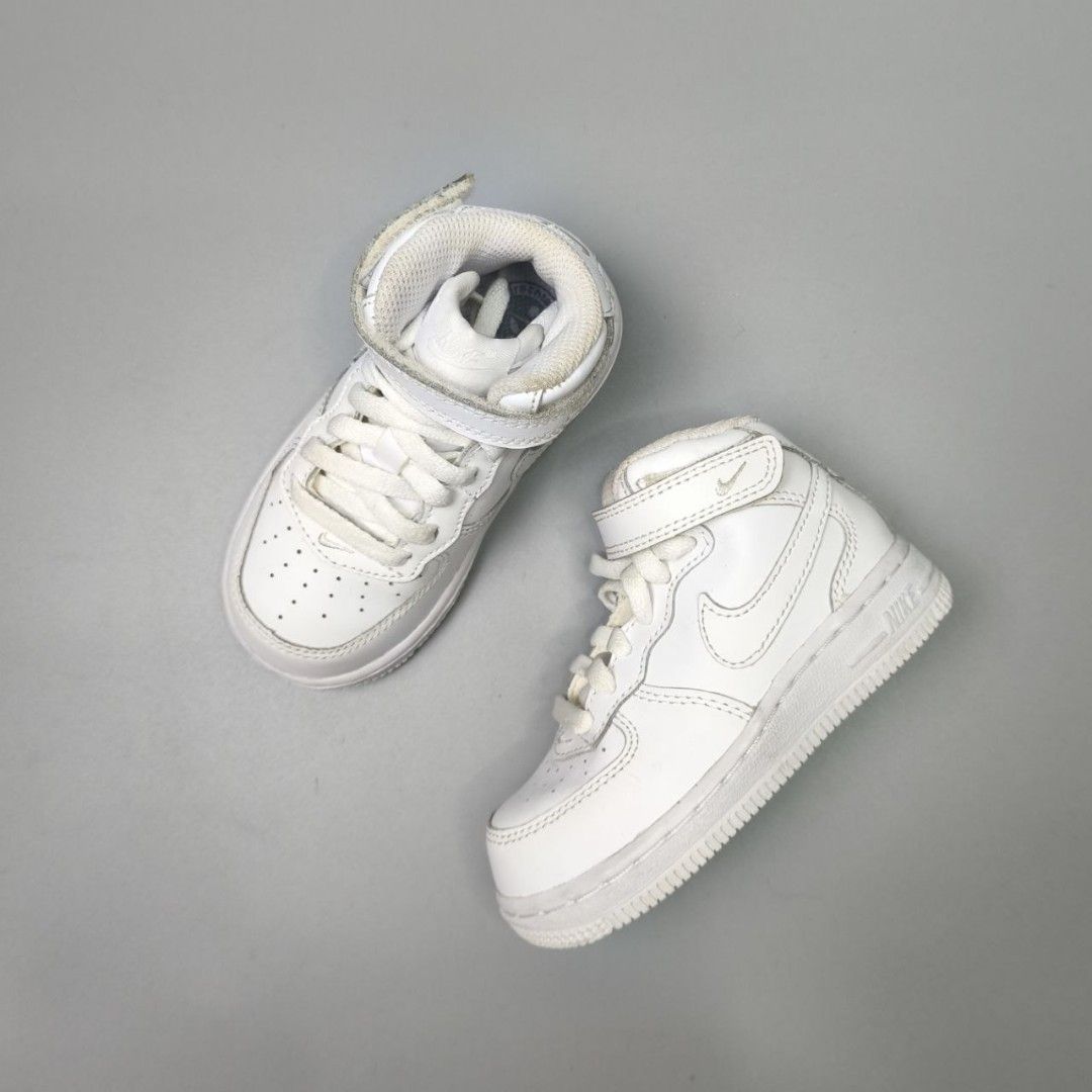 NIKE AF1 MID (Category: Babies & Kids Fashion) located in Baguio. Submitted by nikholeisshop29 (Listing ID 1466002947, Image 2). Description: NIKE AF1 MID (for babies) 800 + SF Size: 13cm | EU 23.5 | 7C US Good as new condition No Box •Location: Baguio city •We ship nationwide •No COD/COP •MOP: GCASH/BDO 📩DM for inquiries.