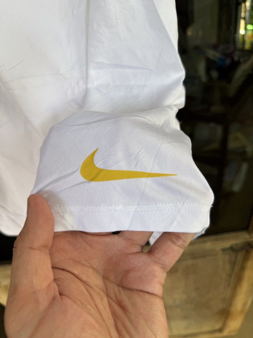 NIKE Dri-FIT Strap Tank Top (Category: Activewear) located in Manolo Fortich. Submitted by thriftacktoe34 (Listing ID 1466112835, Image 3). Description: Excellent condition Color rate 9.5/10 Size Large Dimes W15 x L21 FREE shipping fee.