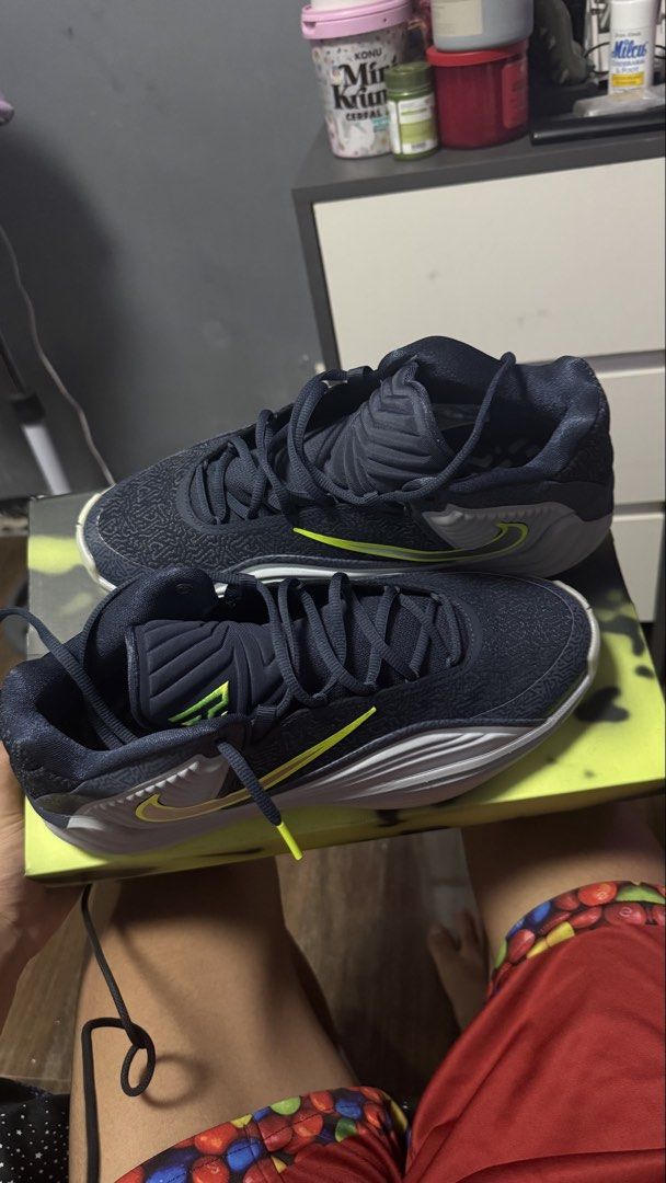 Nike Giannis Freak 7 SE EP Thunder Blue (Category: Sneakers) located in Manila. Submitted by klintrefu63290 (Listing ID 1466117980, Image 3). Description: - Item: Nike Giannis Freak 7 SE EP Basketball Shoes - Colorway: Thunder Blue / Phantom / Wolf Grey with geometric graphic upper and contrasting Swoosh - Size: Men's US 10.5 / Women's US 12 - Condition: Brand new, never worn, fresh out of packaging - Inclusion: Original box included.