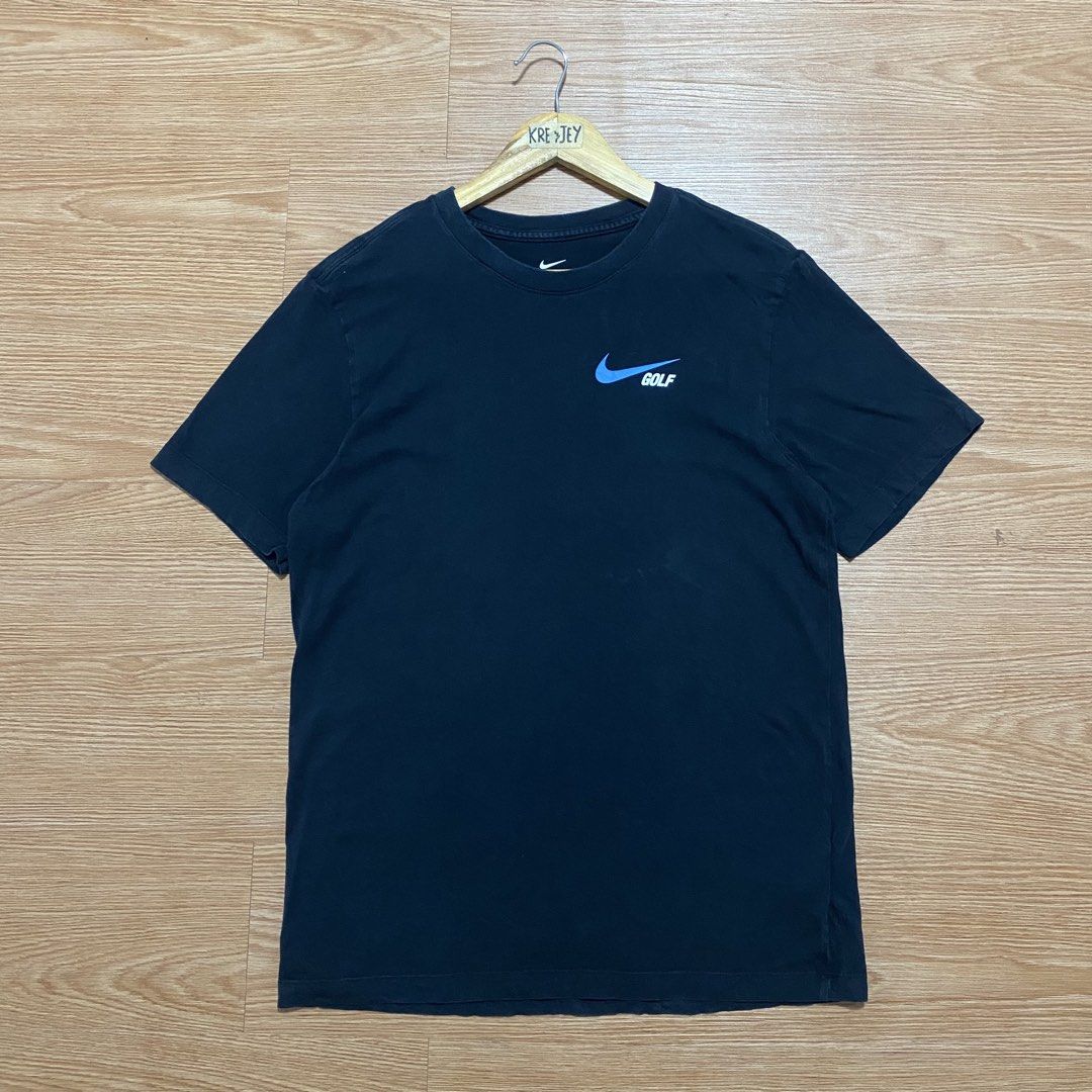 Nike golf shirt (Category: Formal Shirts) located in Bislig. Submitted by kre_jey.24 (Listing ID 1466105396, Image 1). Description: Dimes 19x27 medium Good as new No issue .