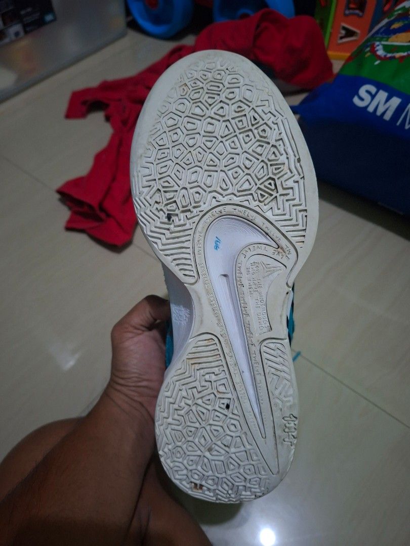 Nike ja 2 (Category: Sneakers) located in Paranaque City. Submitted by stufflykdat (Listing ID 1466011058, Image 2). Description: .