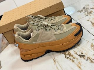 (Category: ) located in . Submitted by sell0ra_fashion (Listing ID 1465975762, Image 1). Description: .
