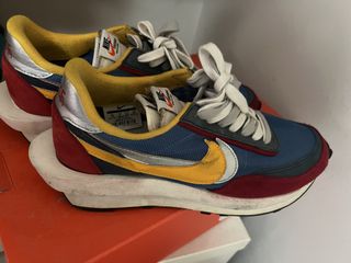 Nike x Sacai VaporWaffle Villain Red Neptune Green, Men's Fashion ...