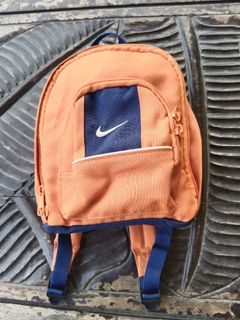 (Category: ) located in . Submitted by topan-pre-loved-st0re (Listing ID 1465956344, Image 1). Description: .