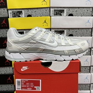 (Category: ) located in . Submitted by pickplanet_sneaker_shirt (Listing ID 1466150674, Image 1). Description: .