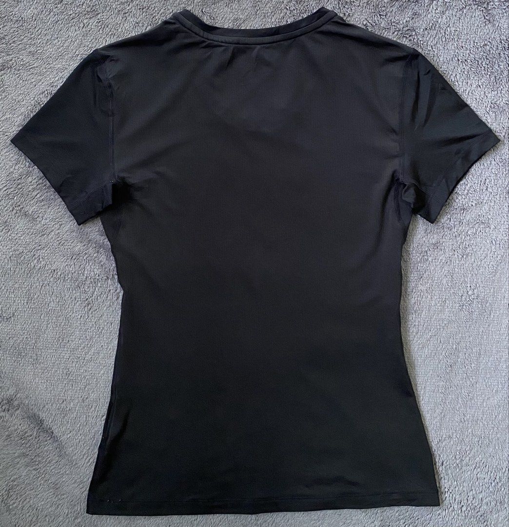 Nike Pro Cool Short Sleeve (Category: Activewear) located in Cebu City. Submitted by markvoid (Listing ID 1466089661, Image 2). Description: Nike Pro Cool Short Sleeve >Excellent Condition >Like New >No Flaws >Stretchable Fabric >Color Rate: 10/10 >Color May Vary Due To Light >Width: 15 >length: 22 >Size: Large >Price+SF >MOP: Gcash/Bank Transfer >Shipping: J&T Mandaue City.