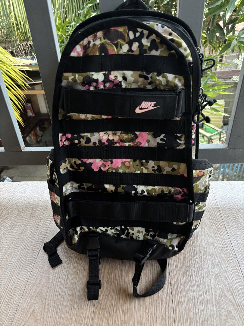 Nike RPM backpack (Category: Backpacks) located in Davao. Submitted by hippiehappy420 (Listing ID 1466047909, Image 2). Description: Nike RPM backpack Very good condition Washed and sanitized ship nationwide Negotiable price Visit my listings for more affordable clothings! Shirt Pants Shorts Caps Bags Jogger Blouse Jeans Hoodies Accessories Etc..