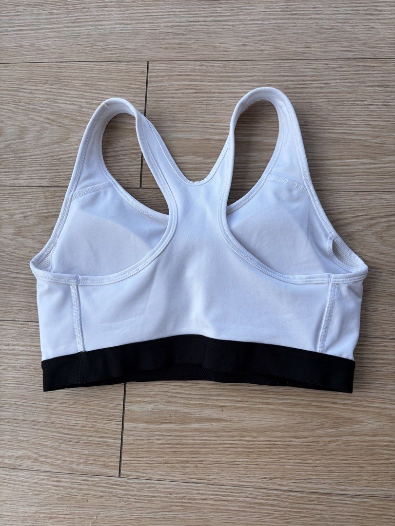 Nike sports bra (Category: Activewear) located in Davao. Submitted by hippiehappy420 (Listing ID 1466050265, Image 2). Description: Nike sportsbra Large Very good condition Washed and sanitized ship nationwide Negotiable price Visit my listings for more affordable clothings! Shirt Pants Shorts Caps Bags Jogger Blouse Jeans Hoodies Accessories Etc..
