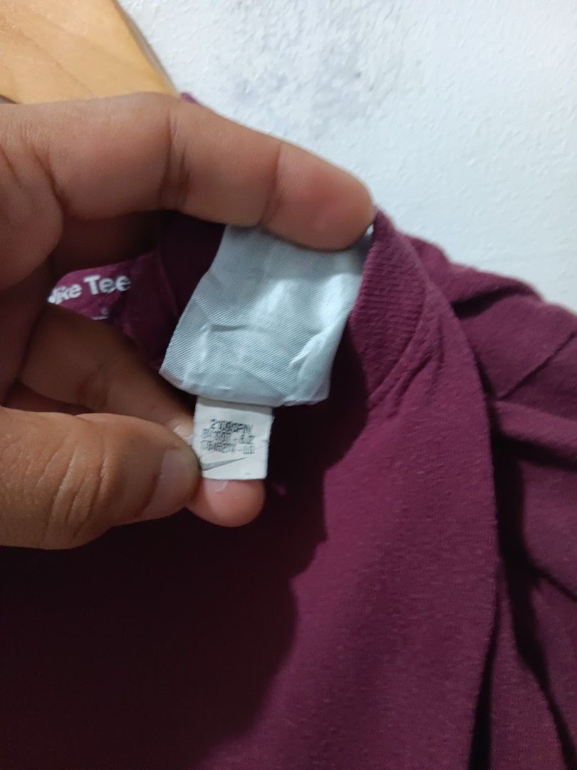 NIKE SWOOSH (Category: Tshirts & Polo Shirts ) located in Dauis. Submitted by udenglegaspi (Listing ID 1466052679, Image 3). Description: .