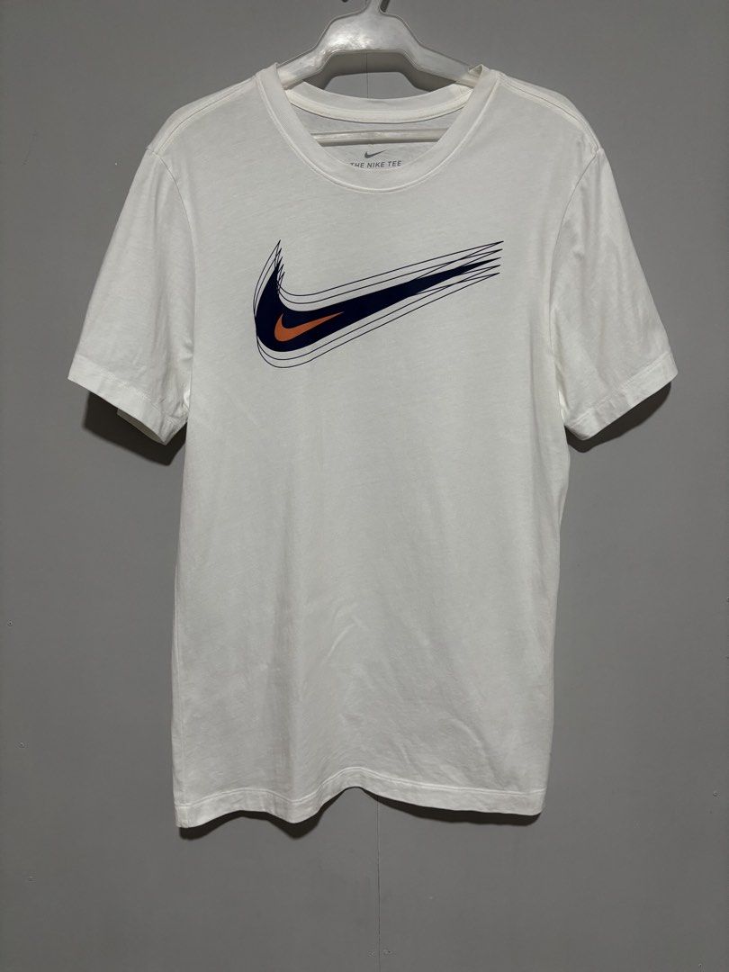 Nike swoosh shirt (Category: Tshirts & Polo Shirts ) located in Davao. Submitted by hippiehappy420 (Listing ID 1466051345, Image 1). Description: Nike shirt Small Very good condition Washed and sanitized ship nationwide Negotiable price Visit my listings for more affordable clothings! Shirt Pants Shorts Caps Bags Jogger Blouse Jeans Hoodies Accessories Etc..