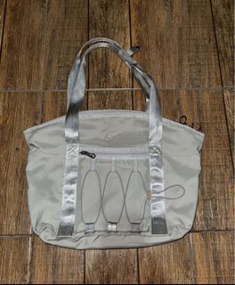 (Category: ) located in . Submitted by urban-vintage_2 (Listing ID 1466017845, Image 1). Description: .