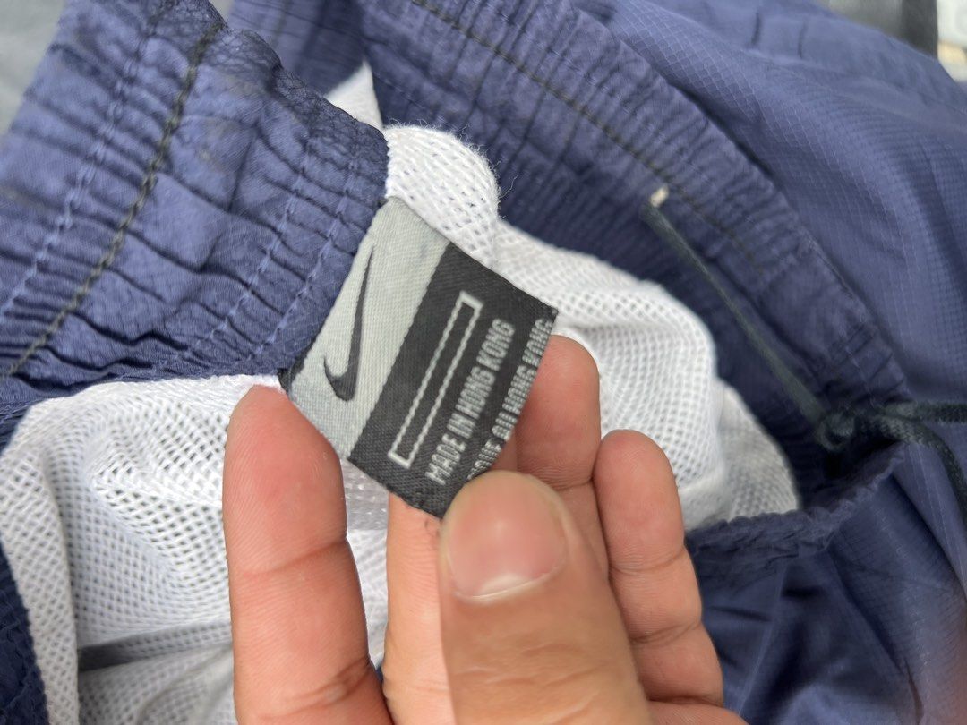 Nike Trackpants (Category: Activewear) located in Manila. Submitted by jamesgrefi35527 (Listing ID 1466112083, Image 3). Description: Dm.
