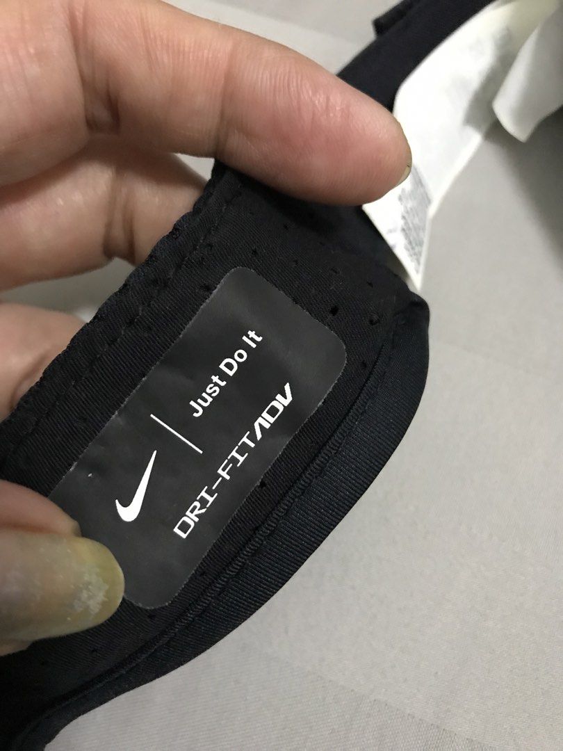 Nike Vizor Cap (Category: Activewear) located in Manila. Submitted by freshlemon58885 (Listing ID 1466054745, Image 3). Description: Made in Indonesia .