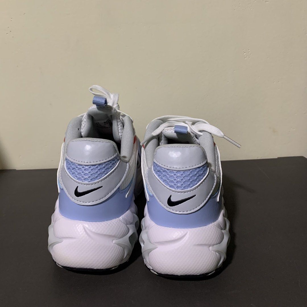 Nike Zoom Air (Category: Sneakers) located in Cebu City. Submitted by axel_pm28 (Listing ID 1466087274, Image 3). Description: brand new from states never used no box 8.5 women.
