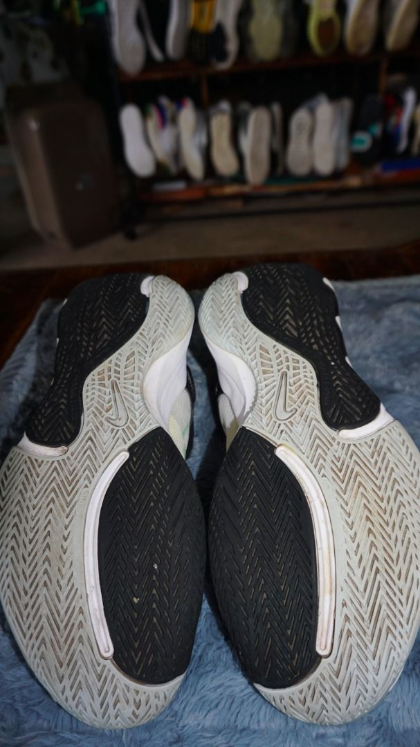 Nike-Giannis Immortality 2 'White Black Volt' DM0825-101 (Category: Sneakers) located in Lucena. Submitted by erikj27 (Listing ID 1466046656, Image 3). Description: No box from Thrift Store (ukay-ukay) - Model: Nike-Giannis Immortality 2 'White Black Volt' DM0825-101 - Colorway: White Black Volt' - Size: UK 9.5 / EUR 42.5 - Design: Iconic large reverse swoosh on the lateral side - Performance: Zoom Air cushioning with a multidirectional traction 