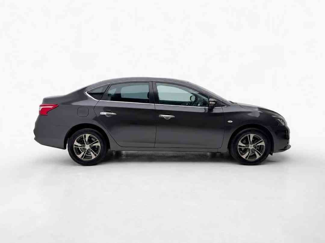 Nissan Sylphy 1.6 Lite (A) (Category: Used Cars) located in Singapore. Submitted by vincar_pre-owned (Listing ID 1466016863, Image 2). Description: A reliable workhorse offering roomy interior, comfort and ease of maintenance. Great choice for a family car. Contact us today to arrange a viewing at the V1ncar pre-owned showroom now! Features: Reliable 1.6L naturally aspirated 4-cylinder petrol engine producing 113 BHP. Accessories: Leather seats, 