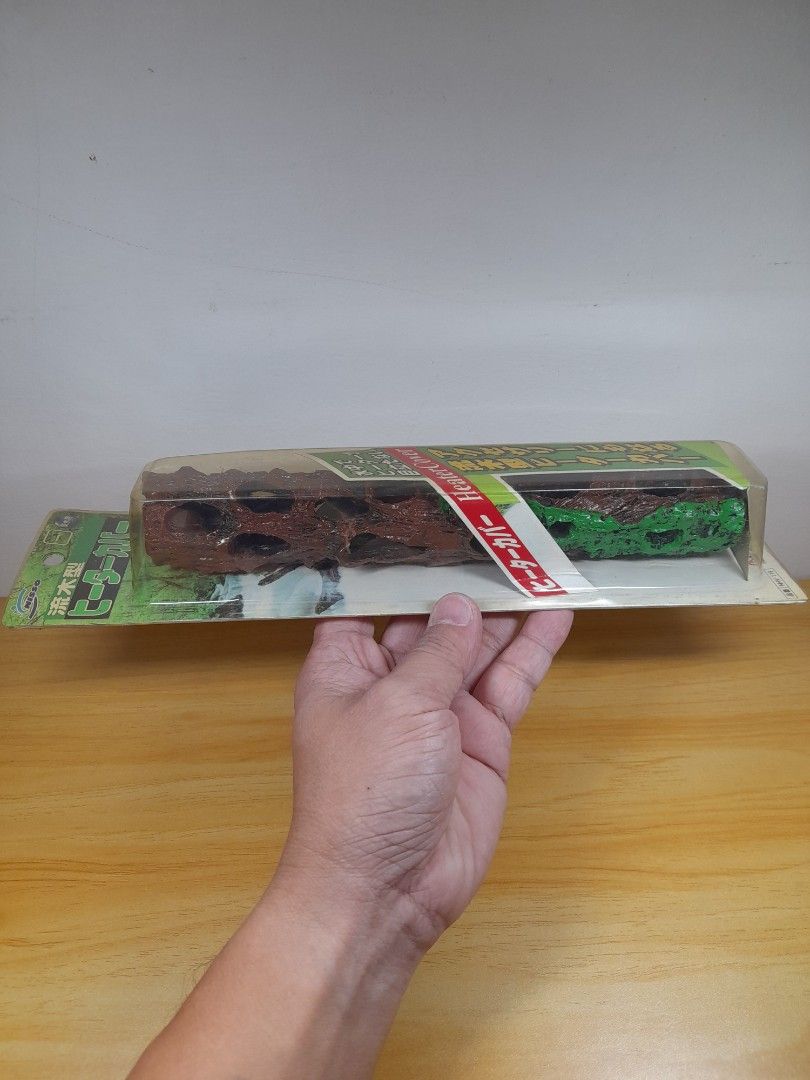 NISSO DRIFTWOOD-SHAPED HEATER COVERS (Category: Homes & Other Pet Accessories) located in Bulacan. Submitted by nansantiago (Listing ID 1465984157, Image 2). Description: NISSO DRIFTWOOD-SHAPED HEATER COVERS Conceals the heater tube for safe protection of fish and aquariums. Also serves as a hiding place for fish. Brandnew 🏷️ ₱150‼️ 📍 Location: Plaridel, Bulacan 💸 Mode of Payments: Gcash / BPI 📦 Pick-up / Ship 🚚 Couriers : Flash Express / SP