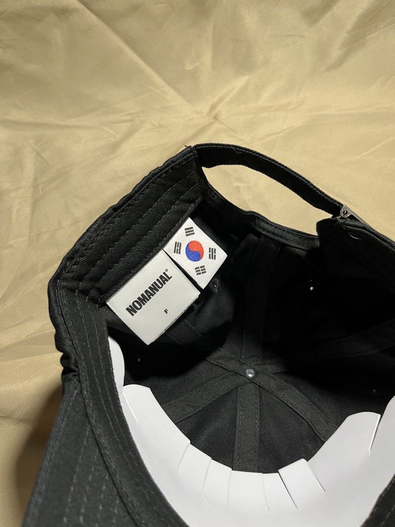 NO MANUAL (Category: Caps & Hats) located in Quezon City. Submitted by headline. (Listing ID 1466109207, Image 3). Description: NO MANUAL DADHAT EMBROIDERY LOGO EXCELLENT CONDITION FOR ONLY:750php +SHIPPING FEE.