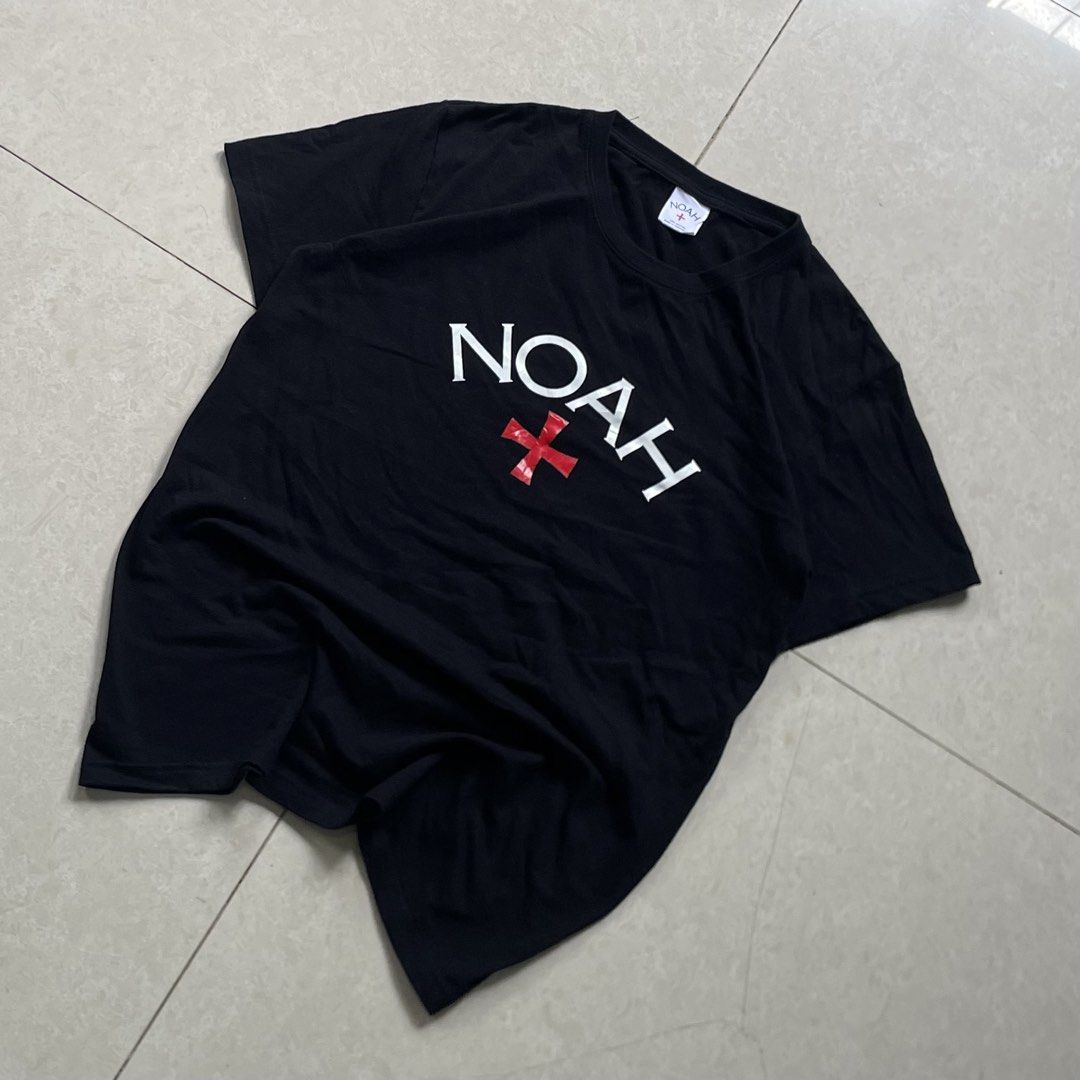 NOAH TEE (Category: Activewear) located in Liloan. Submitted by retro_ken_finds (Listing ID 1465964730, Image 2). Description: (NOAH) 📐𝐌𝐞𝐚𝐬𝐮𝐫𝐞𝐦𝐞𝐧𝐭 ( 𝒊𝒏 𝒊𝒏𝒄𝒉𝒆𝒔 ) ᴡɪᴅᴛʜ: 19 | ʟᴇɴɢᴛʜ: 26 • ᴄᴏɴᴅɪᴛɪᴏɴ: 9/10 • ᴄᴏʟᴏʀ ʀᴀᴛᴇ: 9/10 _______________________________ 🅼🅸🅽🅴: 500.