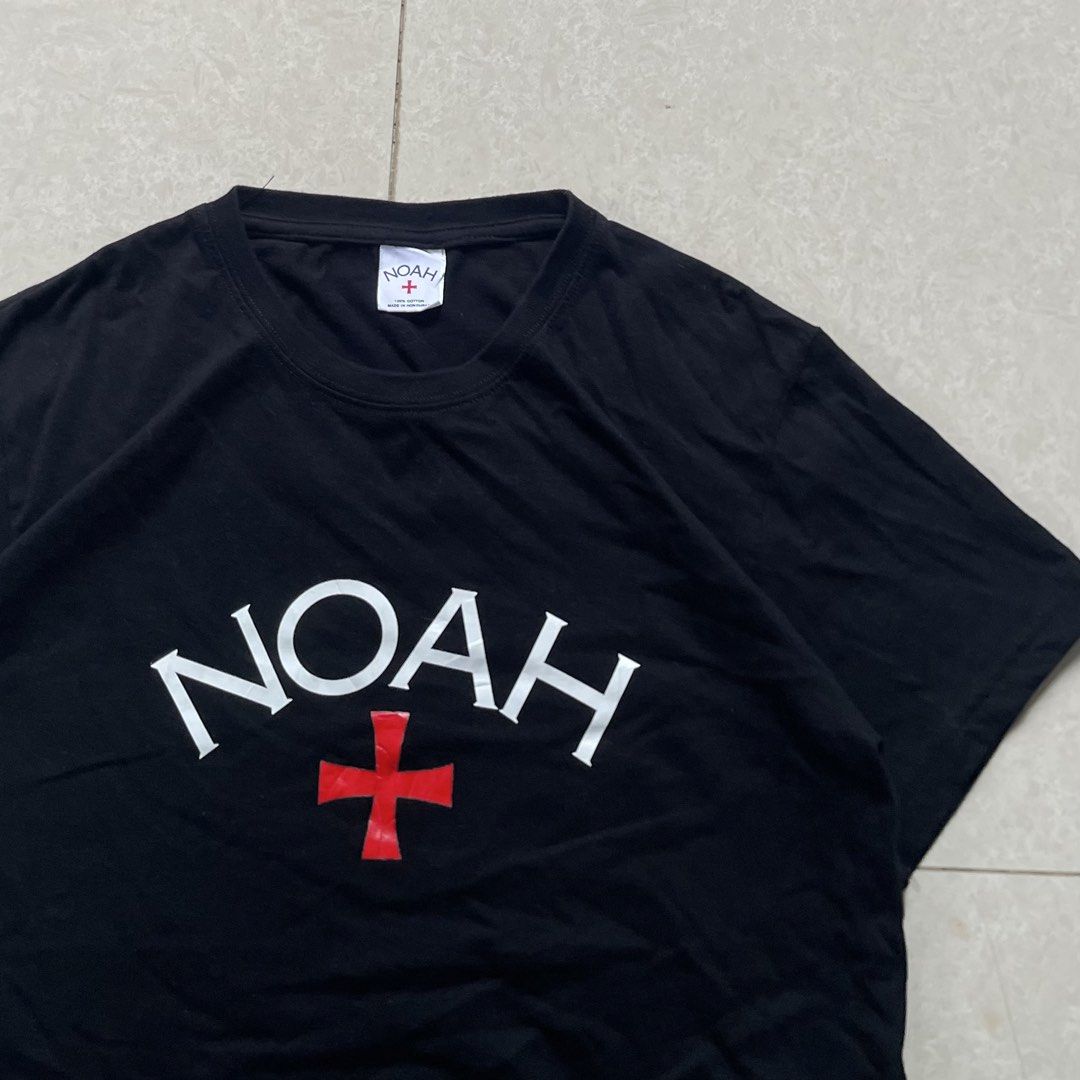 NOAH TEE (Category: Activewear) located in Liloan. Submitted by retro_ken_finds (Listing ID 1465964730, Image 3). Description: (NOAH) 📐𝐌𝐞𝐚𝐬𝐮𝐫𝐞𝐦𝐞𝐧𝐭 ( 𝒊𝒏 𝒊𝒏𝒄𝒉𝒆𝒔 ) ᴡɪᴅᴛʜ: 19 | ʟᴇɴɢᴛʜ: 26 • ᴄᴏɴᴅɪᴛɪᴏɴ: 9/10 • ᴄᴏʟᴏʀ ʀᴀᴛᴇ: 9/10 _______________________________ 🅼🅸🅽🅴: 500.