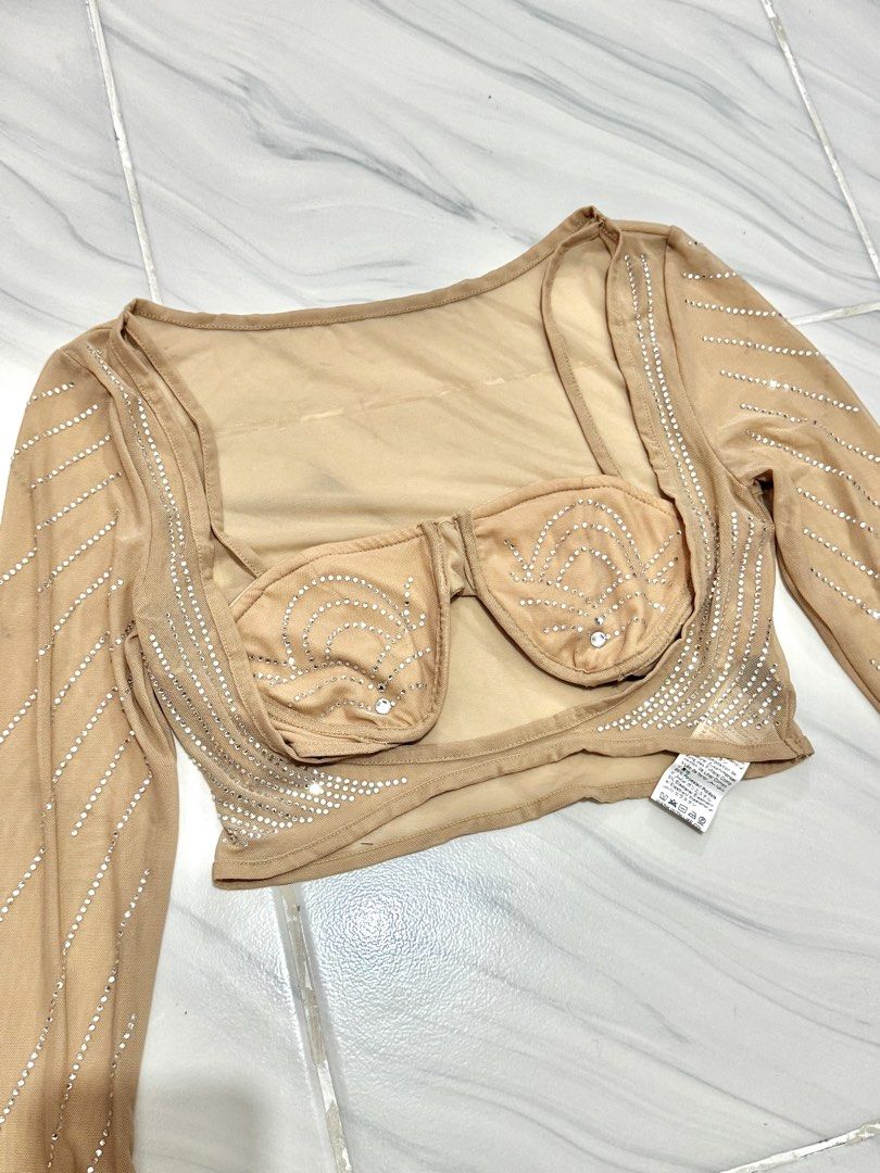 Nude Longsleeves croptop with rhinestone (Category: Longsleeves) located in Bulacan. Submitted by archivesbyjanine (Listing ID 1466039095, Image 2). Description: Not used S on tag.