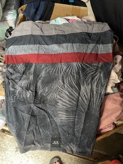(Category: ) located in . Submitted by riyizthriftz (Listing ID 1465954778, Image 1). Description: .