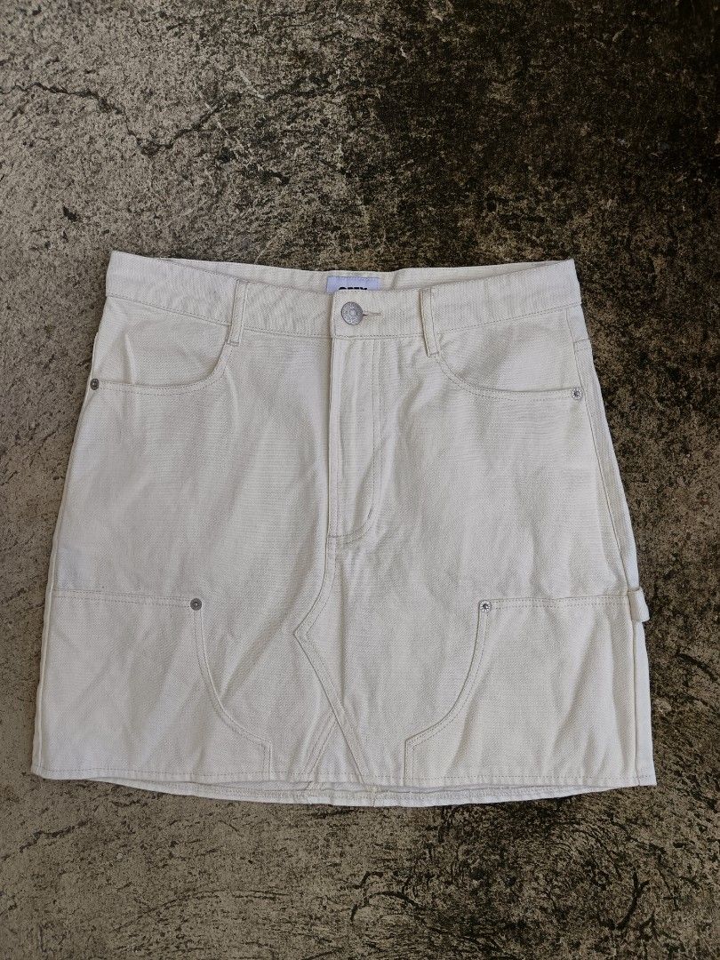 OBEY Bibi Womens Carpenter Skirt (Category: Skirts) located in Cebu City. Submitted by madjekfinds (Listing ID 1465992551, Image 1). Description: OBEY Bibi Womens Carpenter Skirt EXCELLENT CONDITION NO ISSUE SIZE 26 W 30 L 17 590 PLUS SF CEBU JNT.
