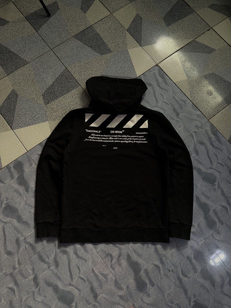 Off white (Category: Hoodies) located in Quezon City. Submitted by thriftshop_treasure (Listing ID 1466104450, Image 3). Description: 23x27.