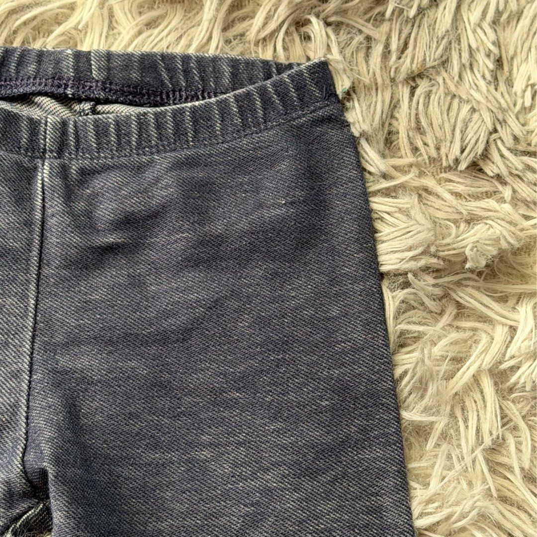 Old Navy Denim Jegging Pants 18-24m (Category: Babies & Kids Fashion) located in Valenzuela. Submitted by itshanaaaaa_ (Listing ID 1466100999, Image 3). Description: Old Navy ♡ Jegging Pants CODE: FC033 SIZE: 18-24 CONDITION: 7/10 ₱50 MINE + CODE ♡ — Once yours, please fill out the order form to proceed. — NO CANCELLATION once claimed. — PAYMENT FIRST • NO COD MOP: GCash • MariBank • Maya • GoTyme • BDO 📍 Valenzuela City .