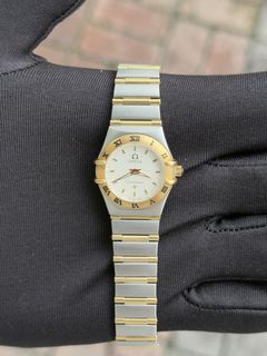 (Category: ) located in . Submitted by khaiwen.91timepiece (Listing ID 1466061521, Image 1). Description: .