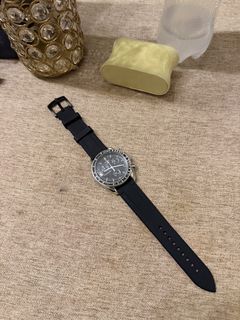 (Category: ) located in . Submitted by seikomodtimepiece (Listing ID 1448870231, Image 1). Description: .