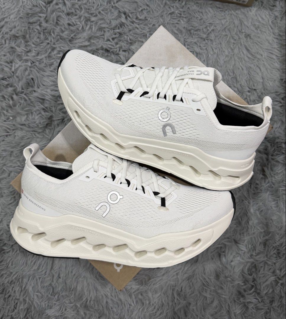 On Cloudsurfer Max White (Category: Sneakers) located in Quezon City. Submitted by shoeplug.ph (Listing ID 1466097232, Image 2). Description: On Cloudsurfer Max White sizes available: size 9.5us M (2 pairs) size 10us M size 10.5us M (2 pairs) size 11us M size 12 us M BRANDNEW / COMPLETE ₱7,000 each.