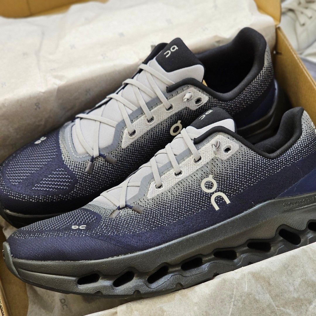 On Cloudtilt Platinum Midnight (Category: Sneakers) located in Tagaytay City. Submitted by unboxd.it (Listing ID 1466091997, Image 3). Description: ARCHIVE SALE 📦 On Cloudtilt Platinum Midnight Sizes: 8, 8.5, 9, 9.5, 10, 10.5, 11, 11.5, 12 US M - P10,850 Complete with OG box and tags NO RESERVATIONS. FIRST TO PAY GETS IT. 💰.